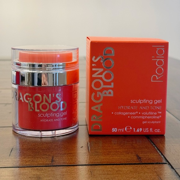 60% off/ Rodial Dragon’s Blood Sculpting Gel Hrydrate And Tone 50ml - Picture 3 of 3